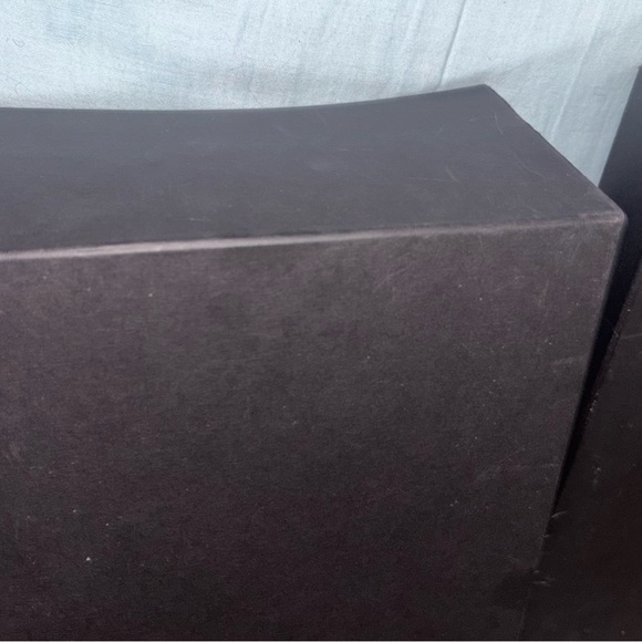 Dolce & Gabbana Elegant Black Box - Picture 7 of 8